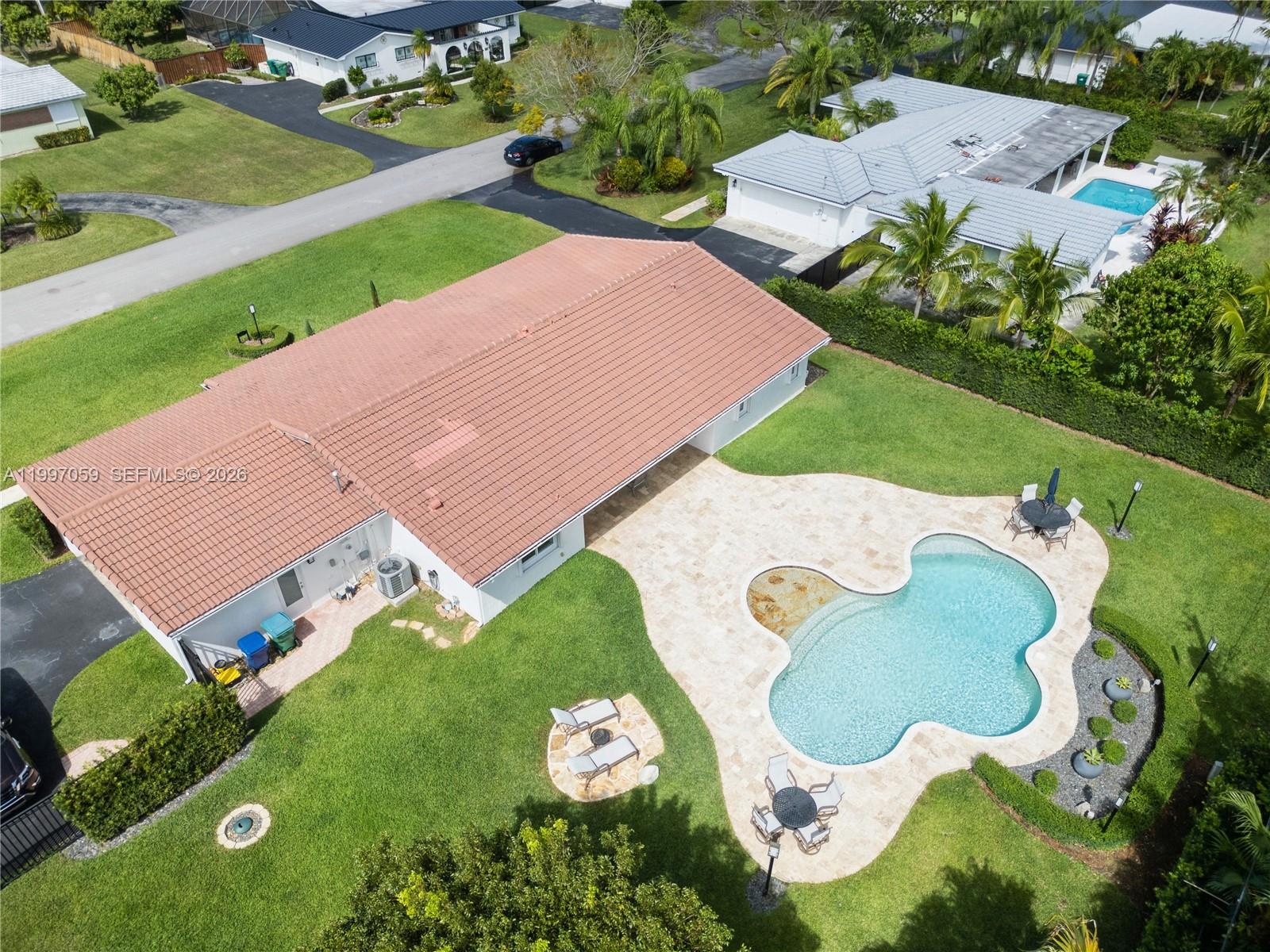 CORAL REEF ESTATES 2ND AD - Residential