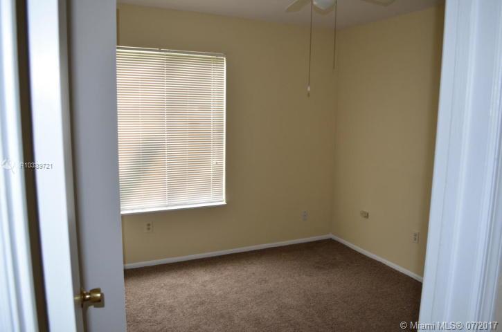 COUNTERPOINT ESTATES 6 - Residential