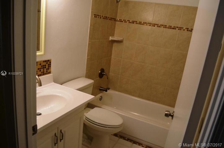 COUNTERPOINT ESTATES 6 - Residential