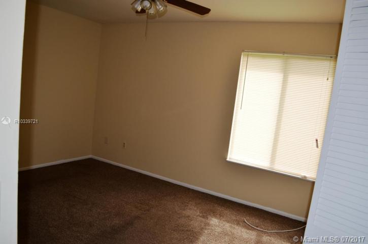 COUNTERPOINT ESTATES 6 - Residential