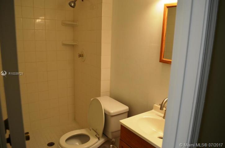 COUNTERPOINT ESTATES 6 - Residential