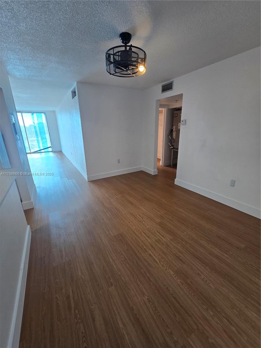 Rental Property at 12590 Ne 16th Ave 403, North Miami, Miami-Dade County, Florida - Bedrooms: 1 
Bathrooms: 1  - $1,750 MO.
