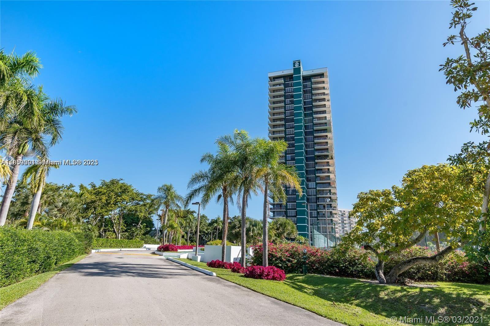 THE PALM BAY YACHT CLUB C - Residential