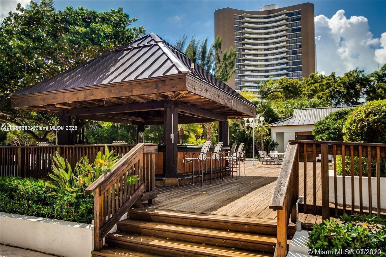 THE PALM BAY YACHT CLUB C - Residential