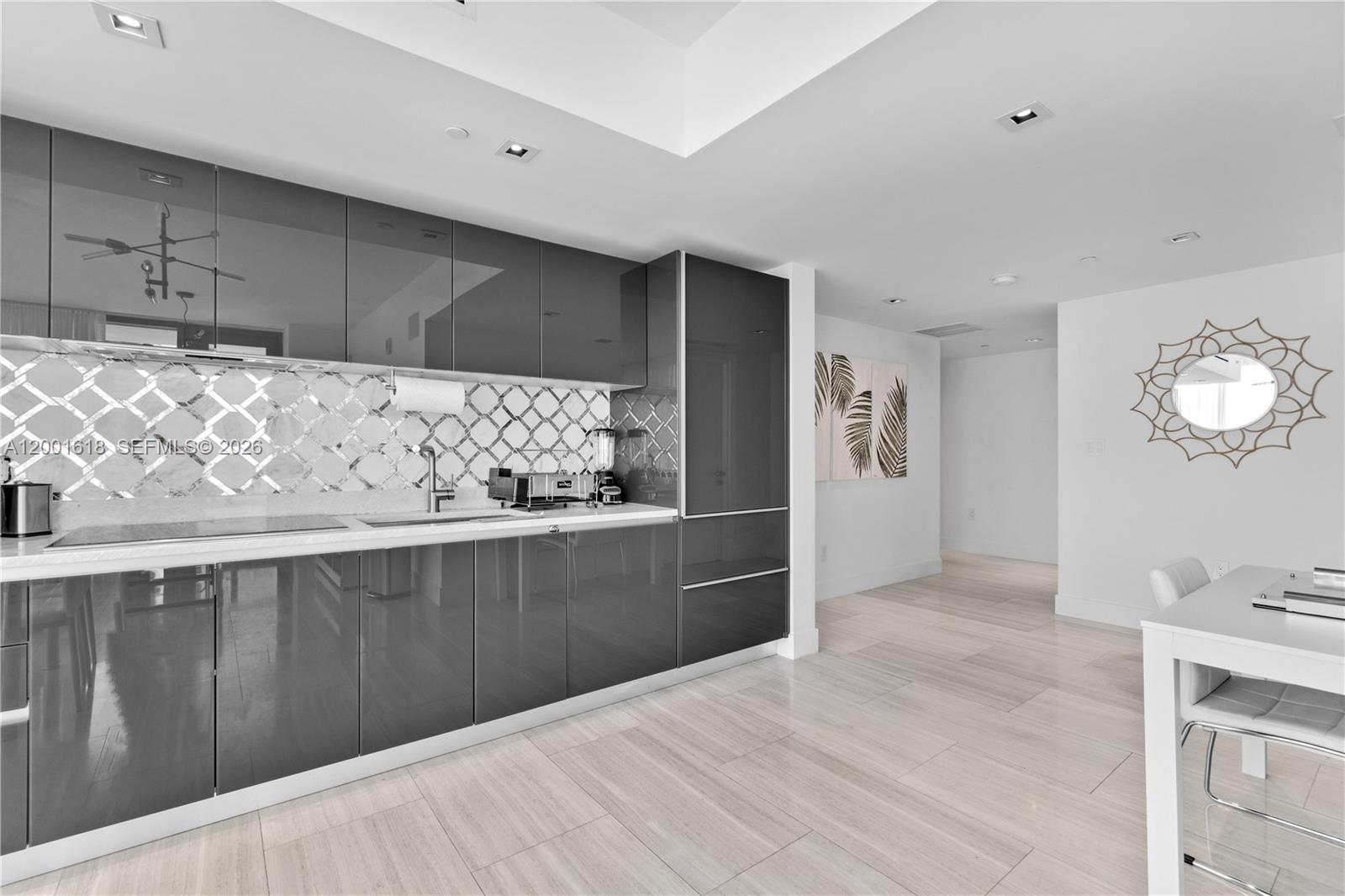 1451 Brickell Ave 1004