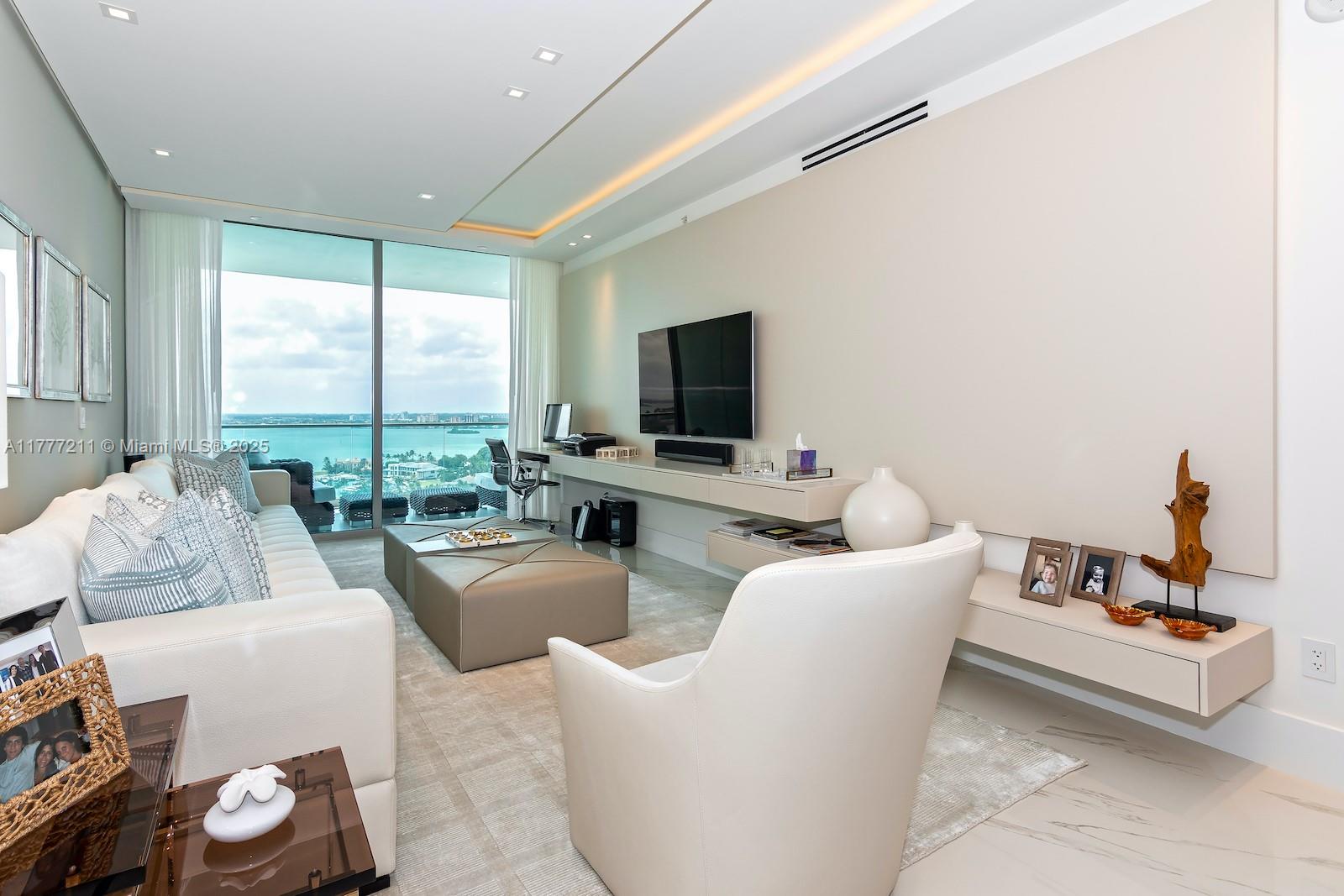 OCEANA BAL HARBOUR CONDO - Residential
