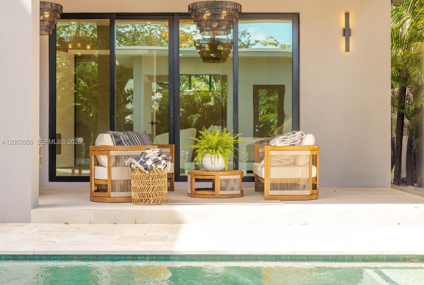 AMD PL GRIFFING BISCAYNE - Residential