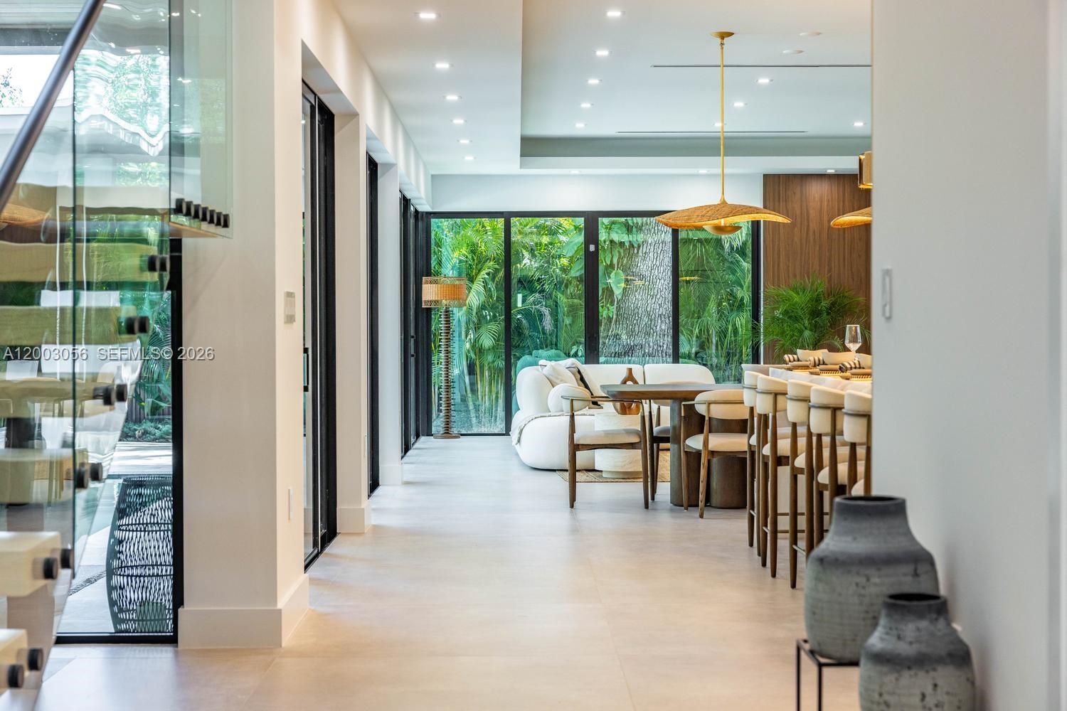 AMD PL GRIFFING BISCAYNE - Residential