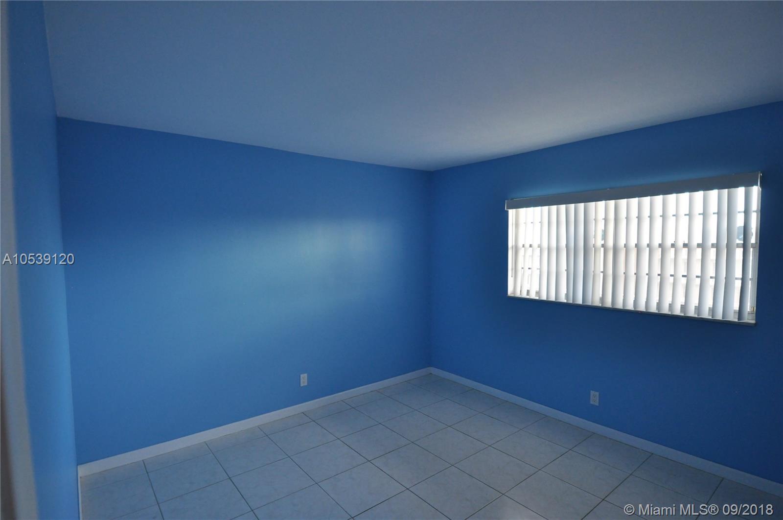 MEADOWBROOK TOWERS CONDO - Residential Lease