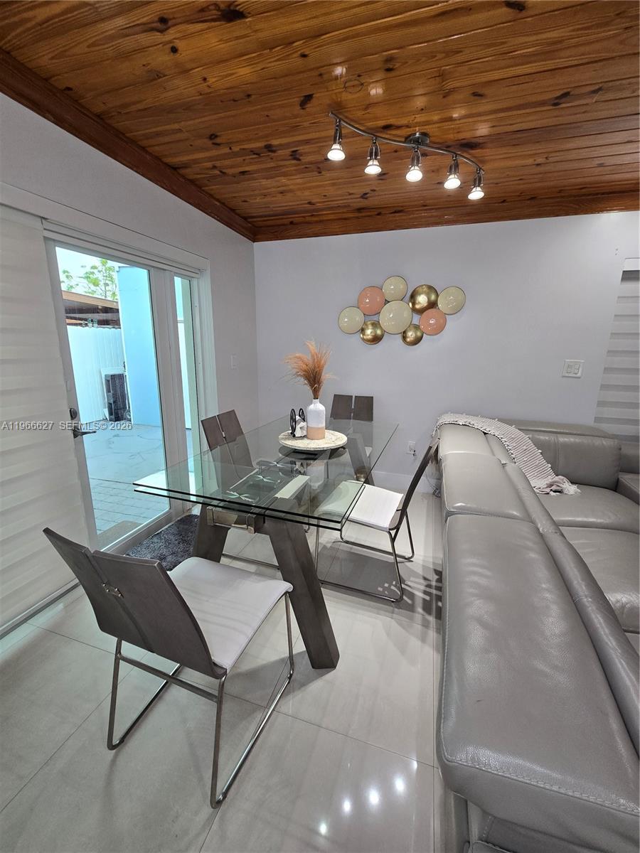 LIME GROVE GARDENS REV - Residential