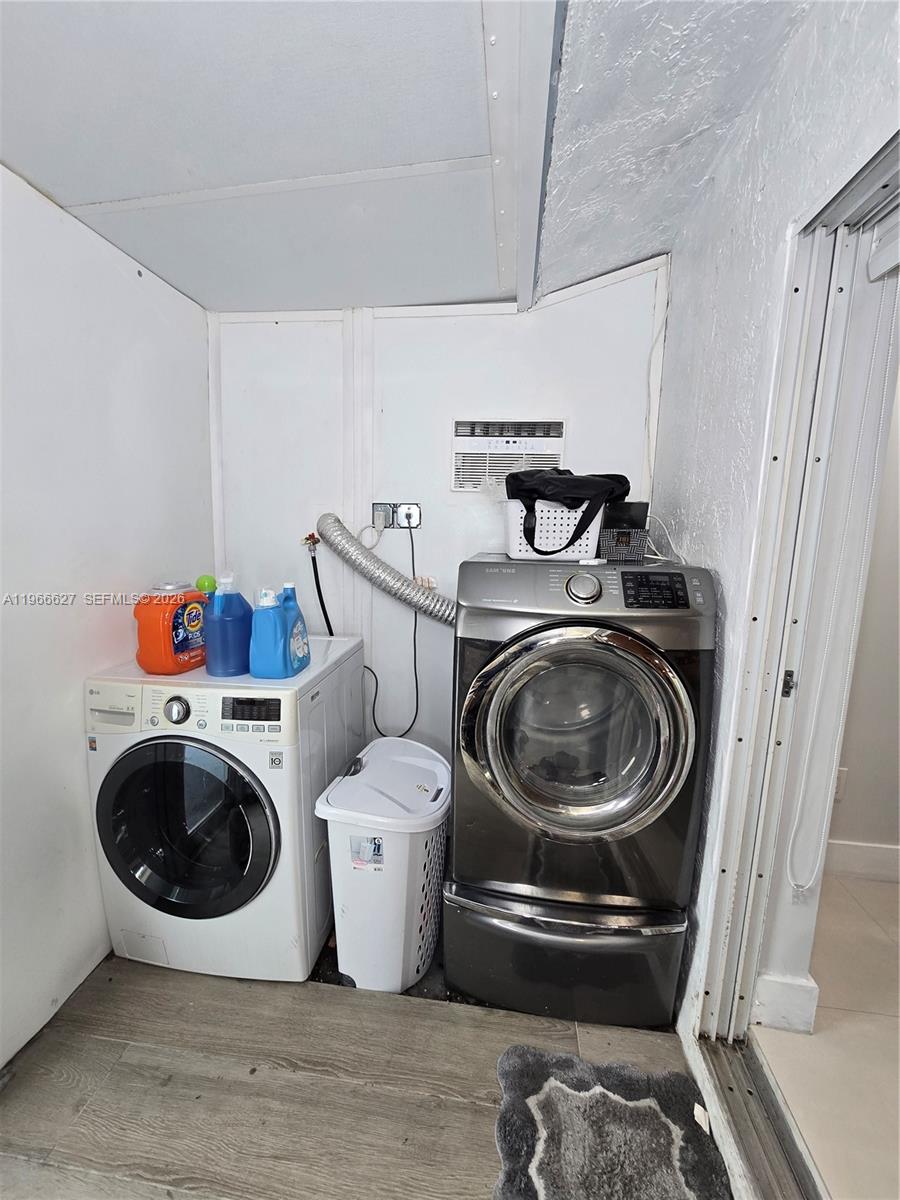 LIME GROVE GARDENS REV - Residential