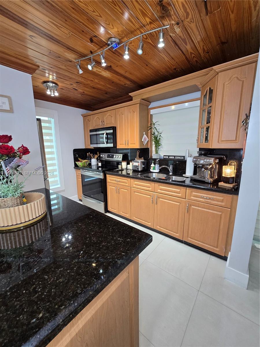 LIME GROVE GARDENS REV - Residential