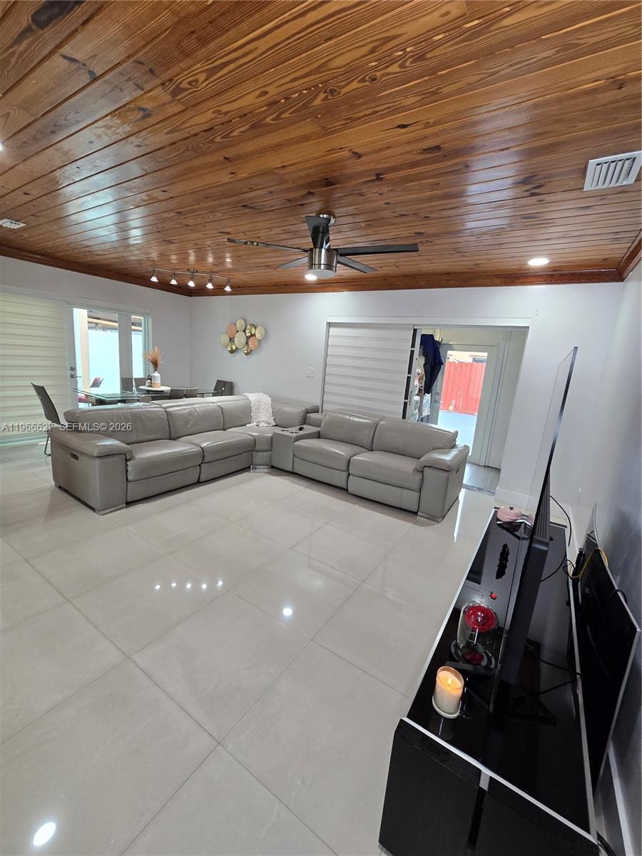 LIME GROVE GARDENS REV - Residential