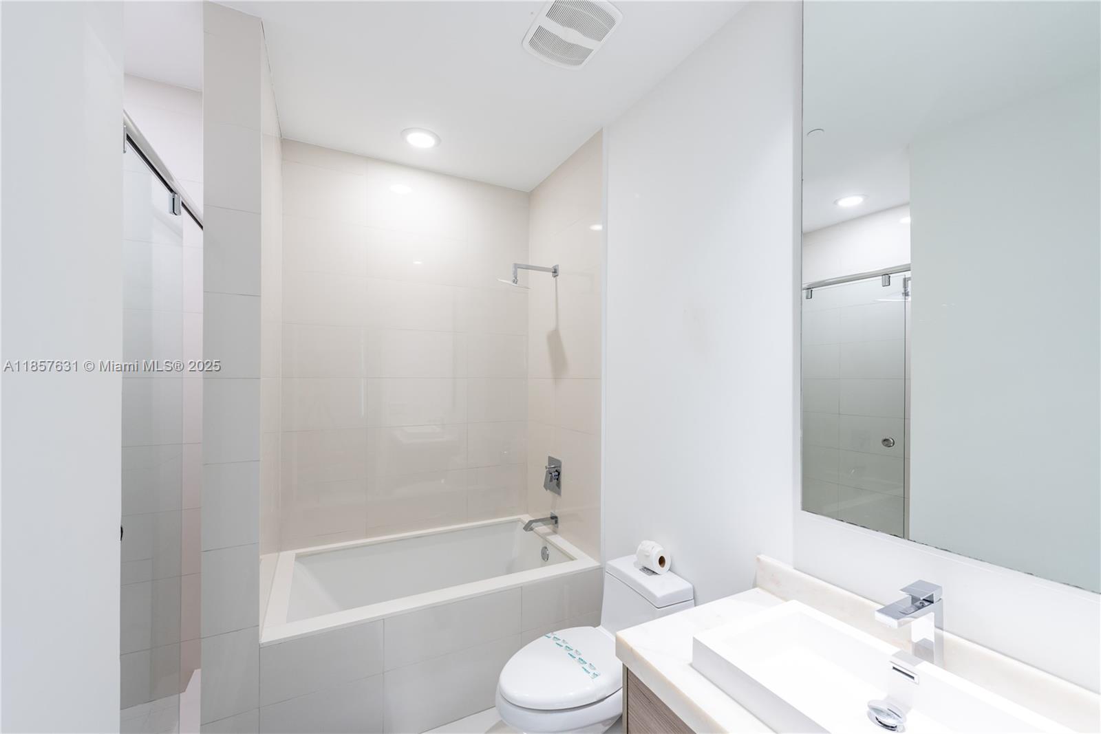 SLS Brickell - Residential Lease