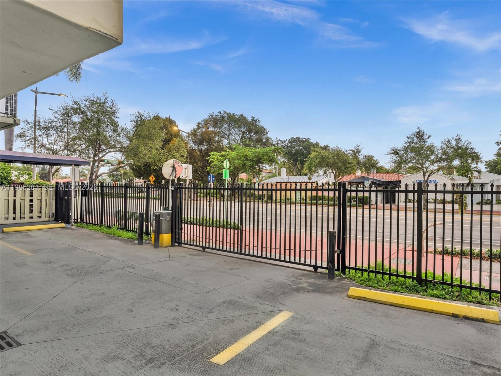 ALTON STAR CONDO - Residential