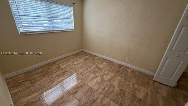 4251 NW 5th St 112