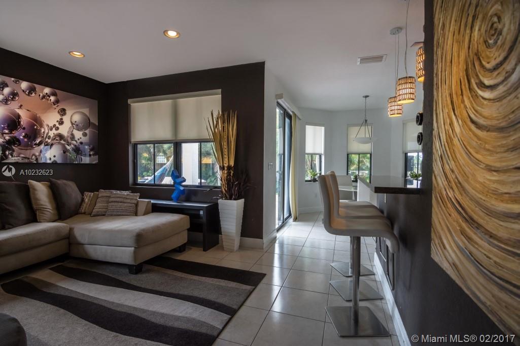 LAS RAMBLAS COUNTRY CLUB - Residential Lease