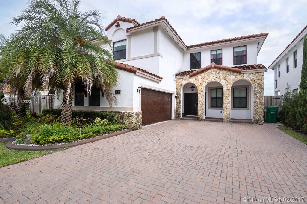 LAS RAMBLAS COUNTRY CLUB - Residential Lease