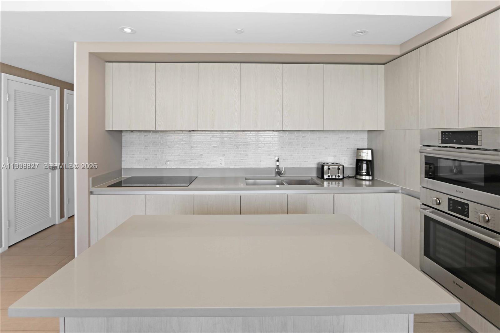 4010 SOUTH OCEAN CONDO - Residential