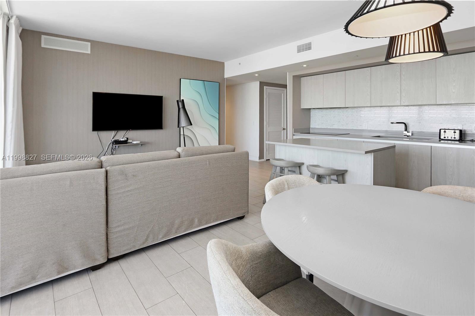 4010 S Ocean Dr T4004