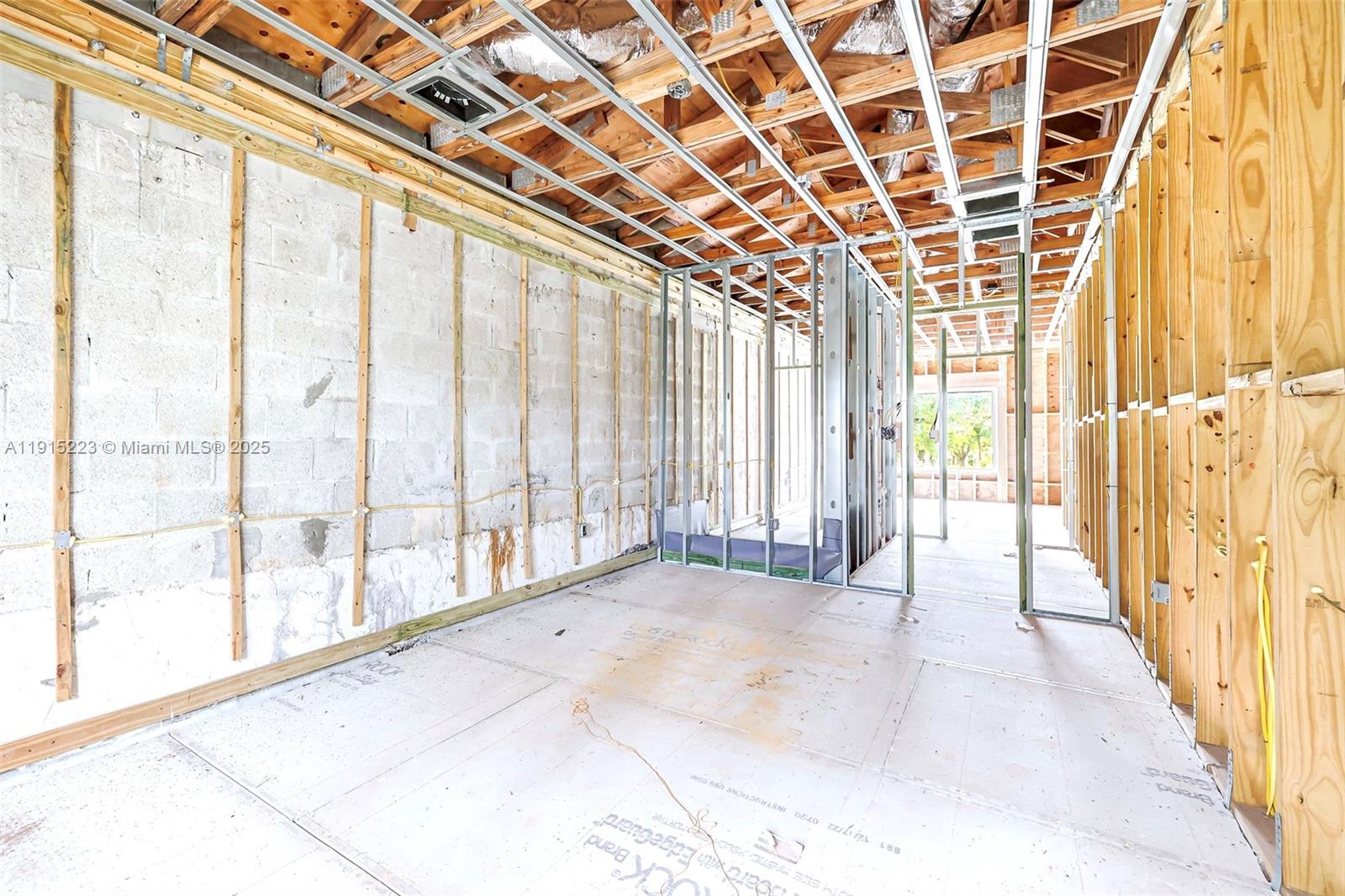 PALM-AIRE VILLAGE SECTION - Residential