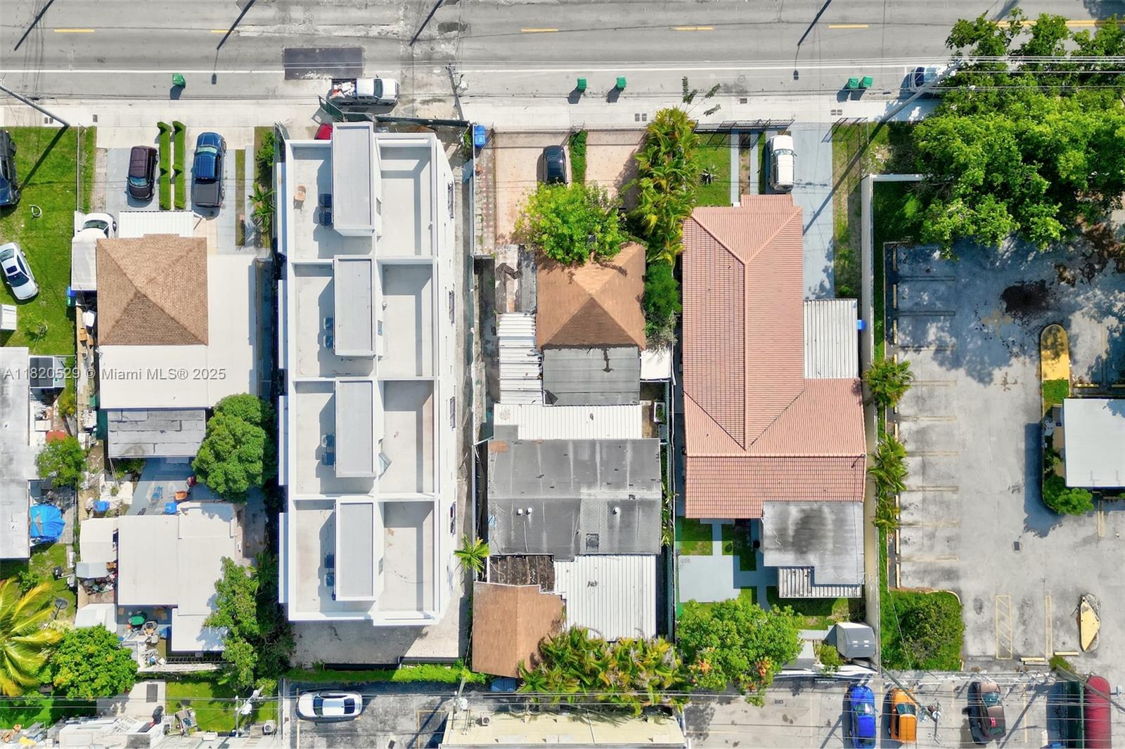 3355 SW 22nd Ter