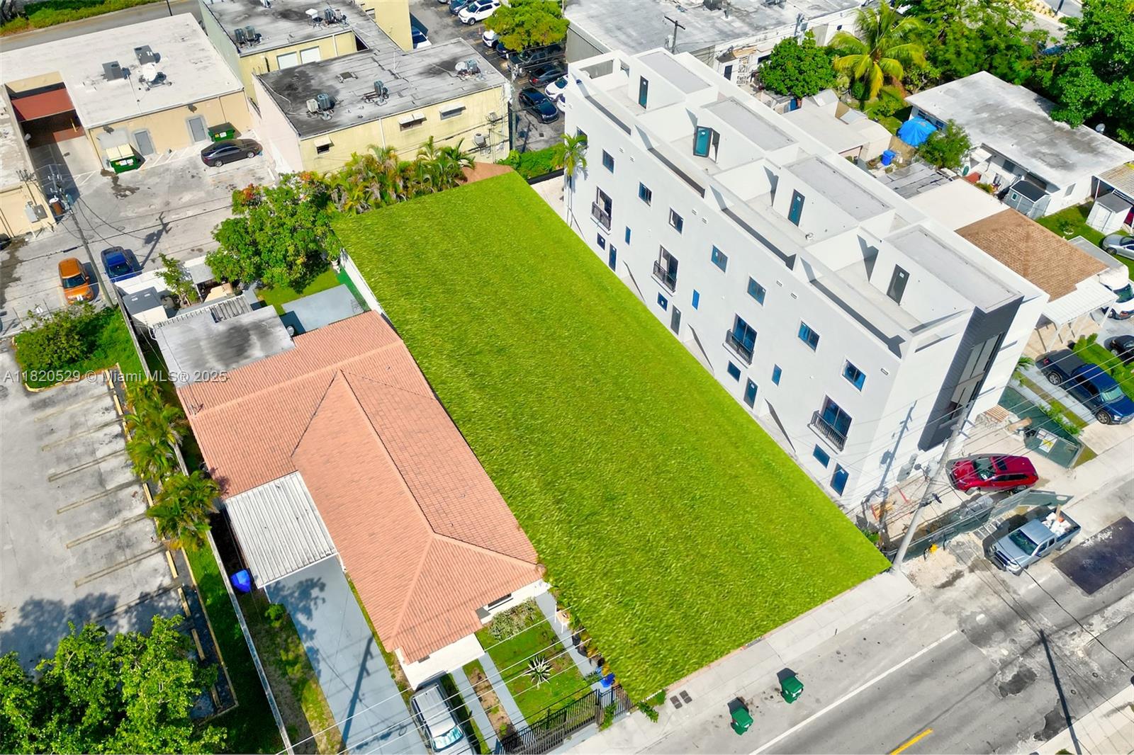 3355 SW 22nd Ter