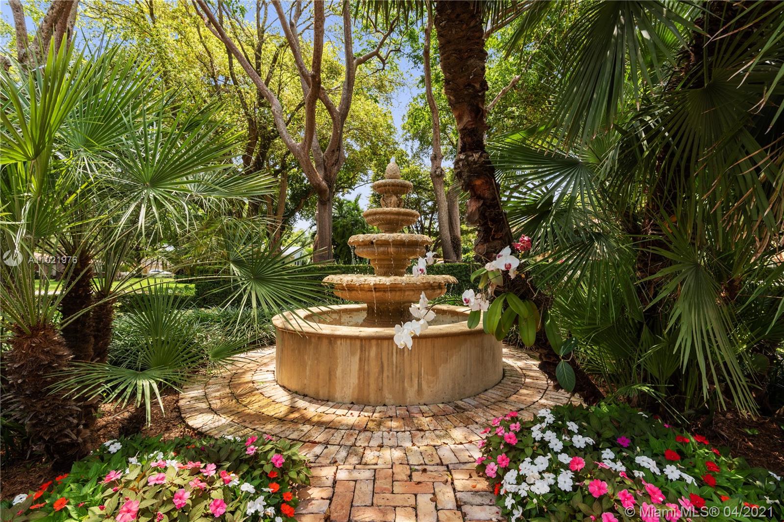 CORAL GABLE COUNTRY CLUB - Residential