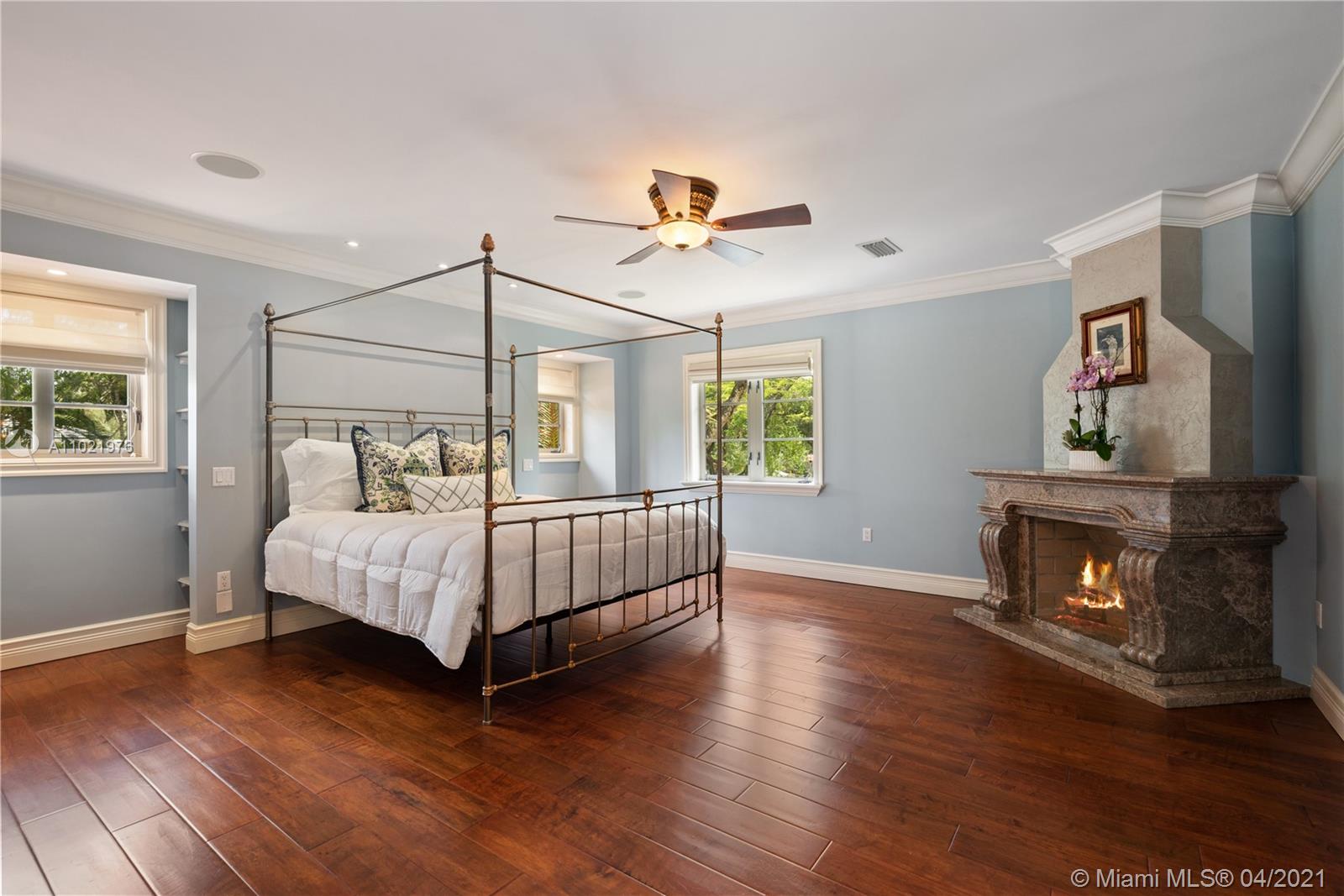 CORAL GABLE COUNTRY CLUB - Residential