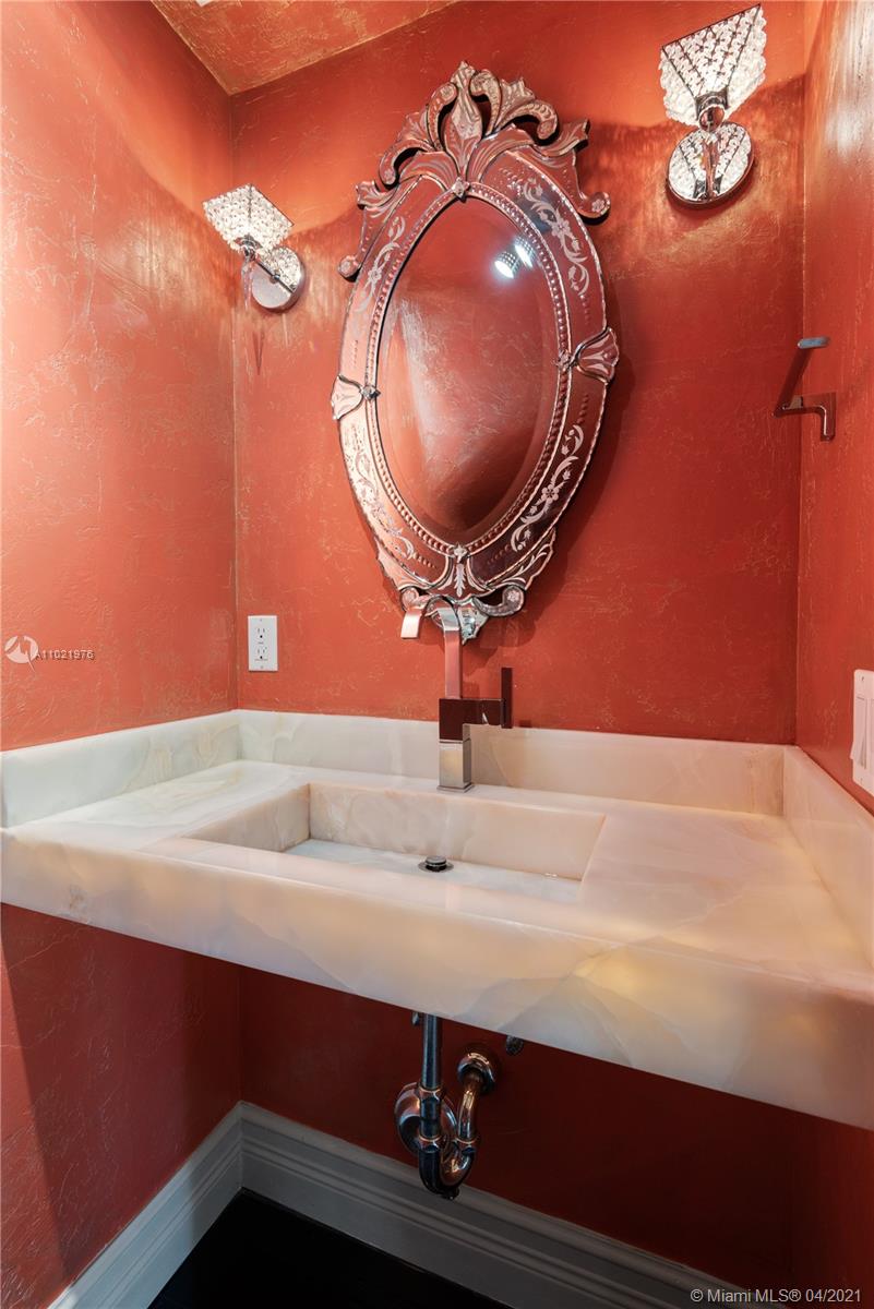 CORAL GABLE COUNTRY CLUB - Residential