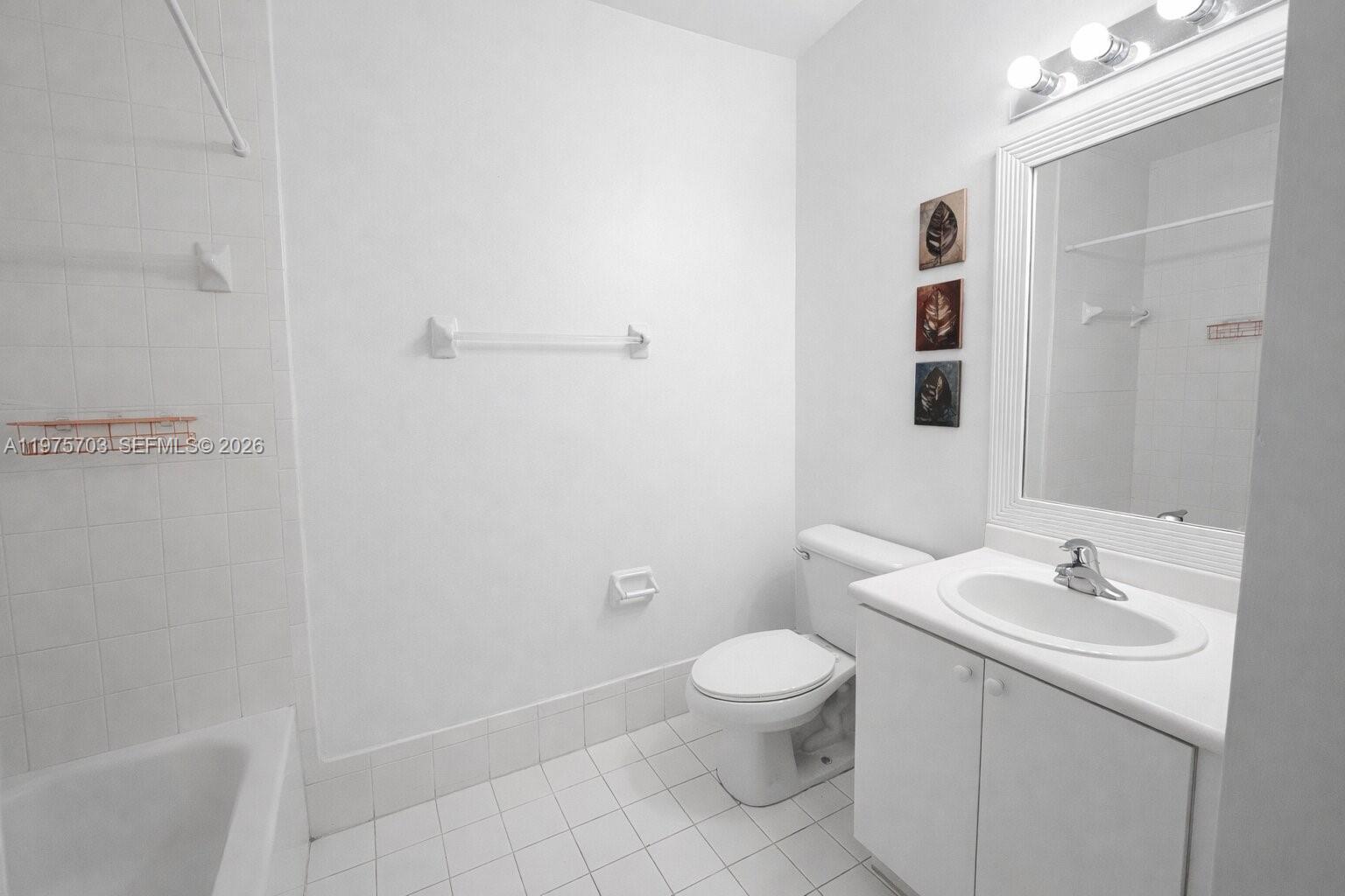 VILLAS AT NAUTICA THREE C - Residential Lease