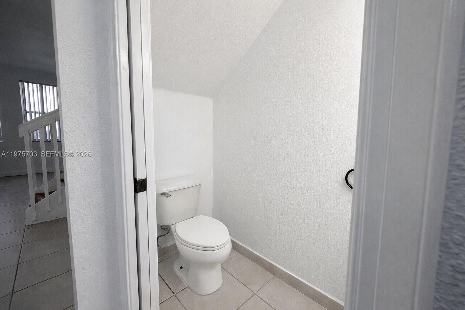 VILLAS AT NAUTICA THREE C - Residential Lease