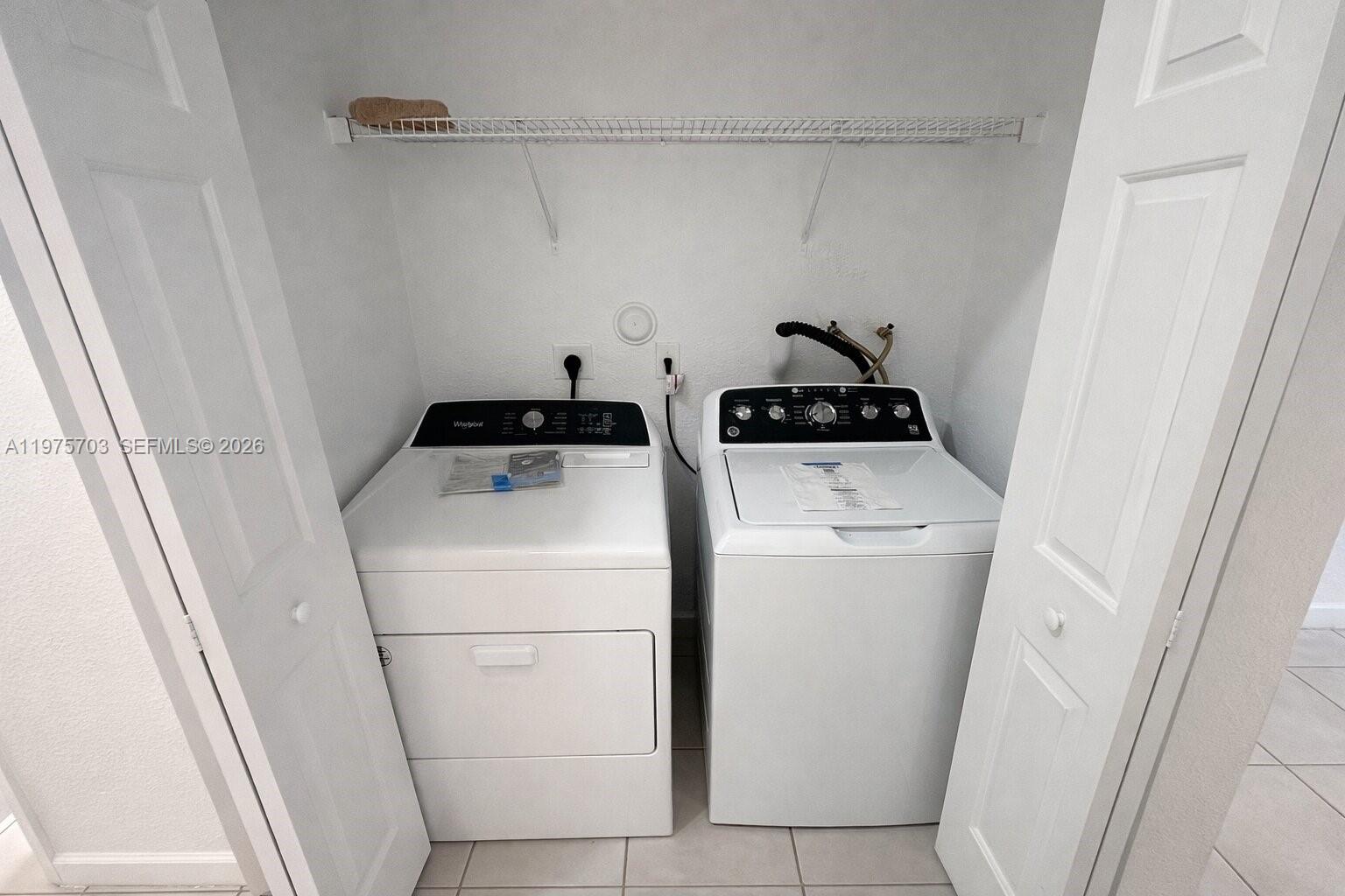 VILLAS AT NAUTICA THREE C - Residential Lease