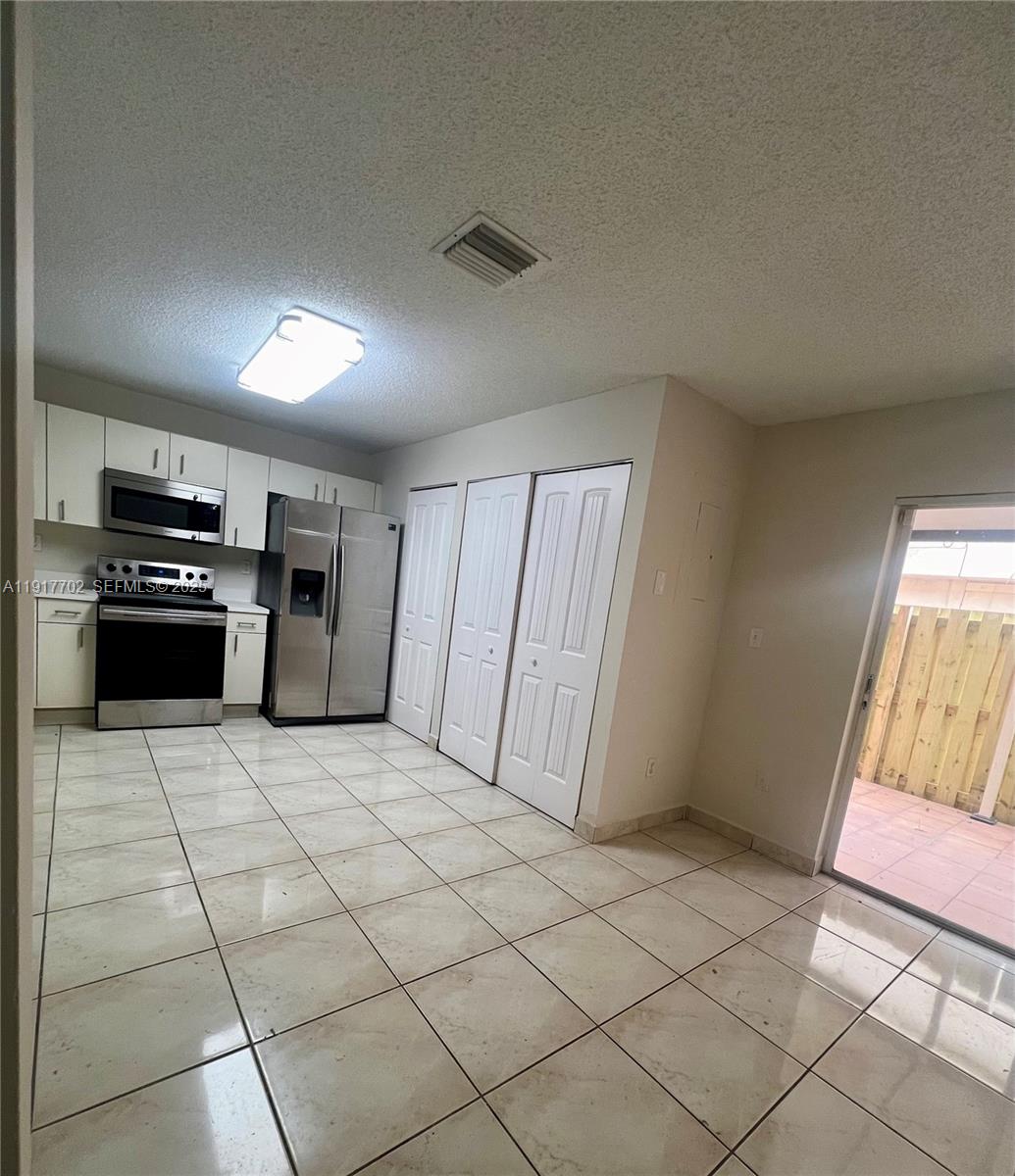 JASMINE AT THE HAMMOCKS 1 - Residential Lease