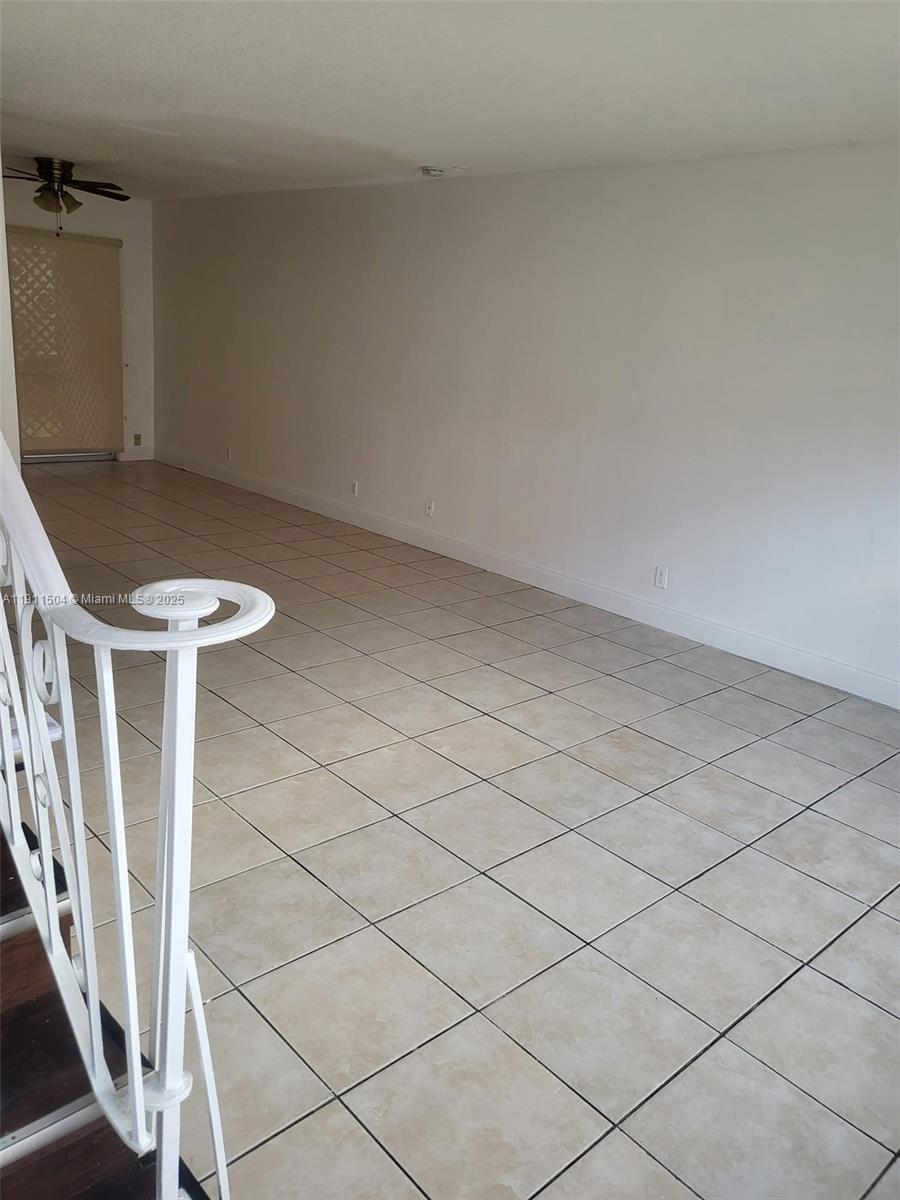 ROYAL OAKS TOWNHOUSE 4 CO - Residential Lease