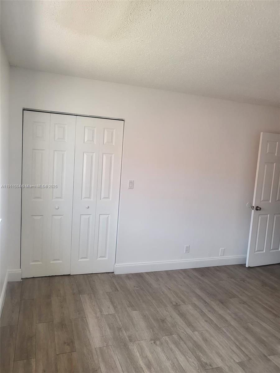 ROYAL OAKS TOWNHOUSE 4 CO - Residential Lease
