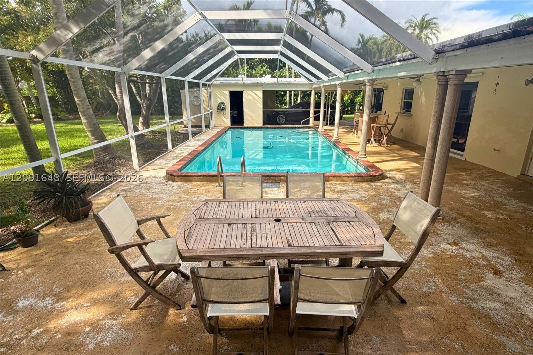 13820 SW 74th Ct, Palmetto Bay, FL, 33158/$1,095,000 3 13820 SW 74th Ct