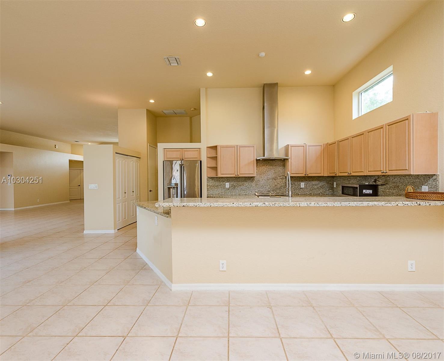 SECTOR 6 EAST - Residential