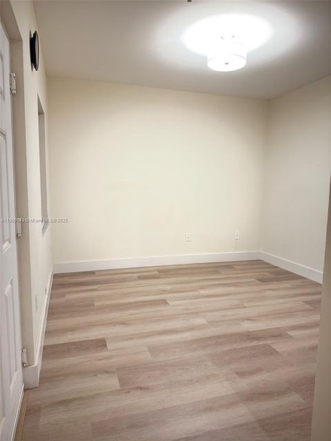 1930 SW 2nd St 3 Miami FL 33135