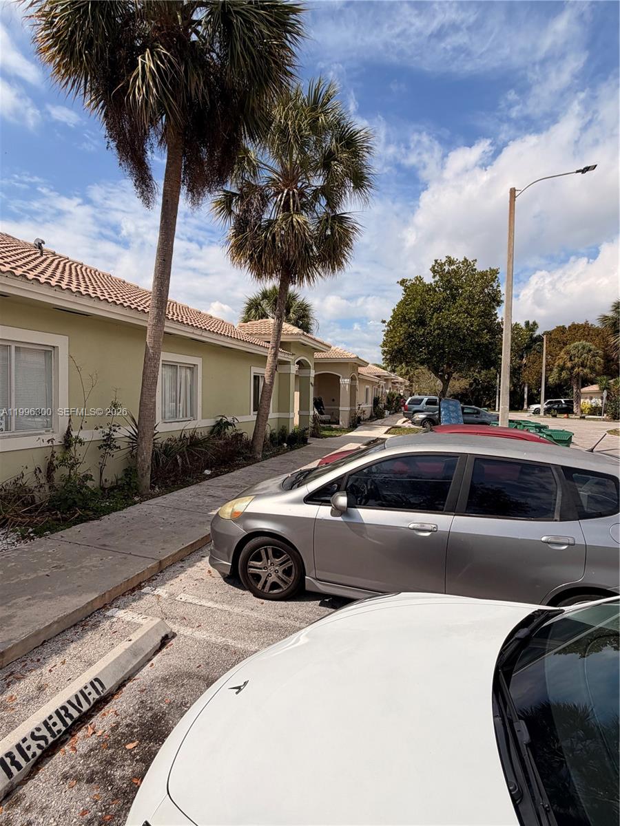 OLD BISCAYNE VILLAS CONDO - Residential Lease