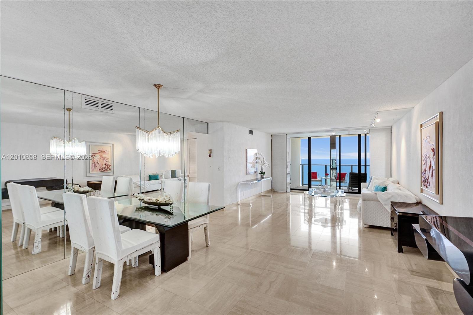 CATANIA CONDO - Residential