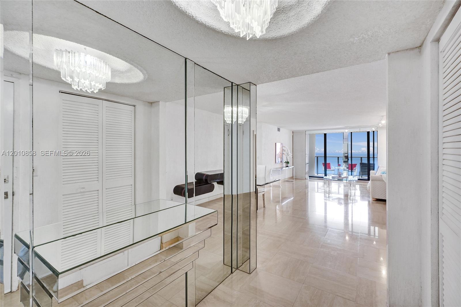 CATANIA CONDO - Residential