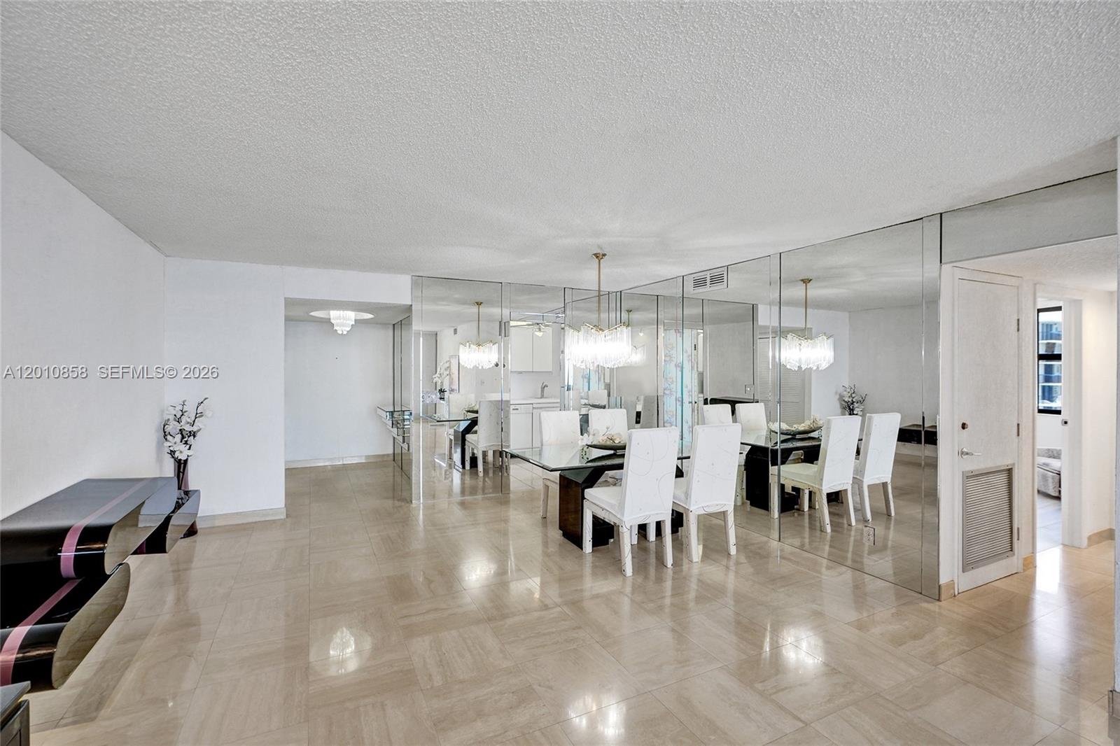 CATANIA CONDO - Residential