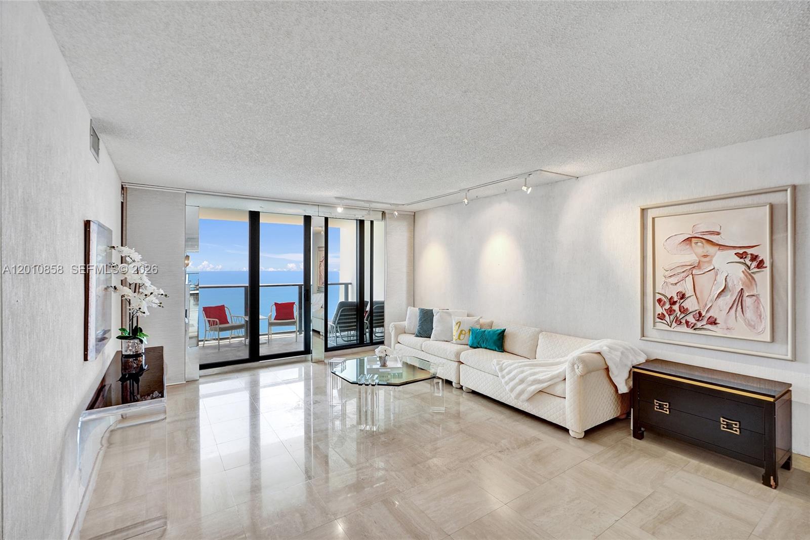 CATANIA CONDO - Residential