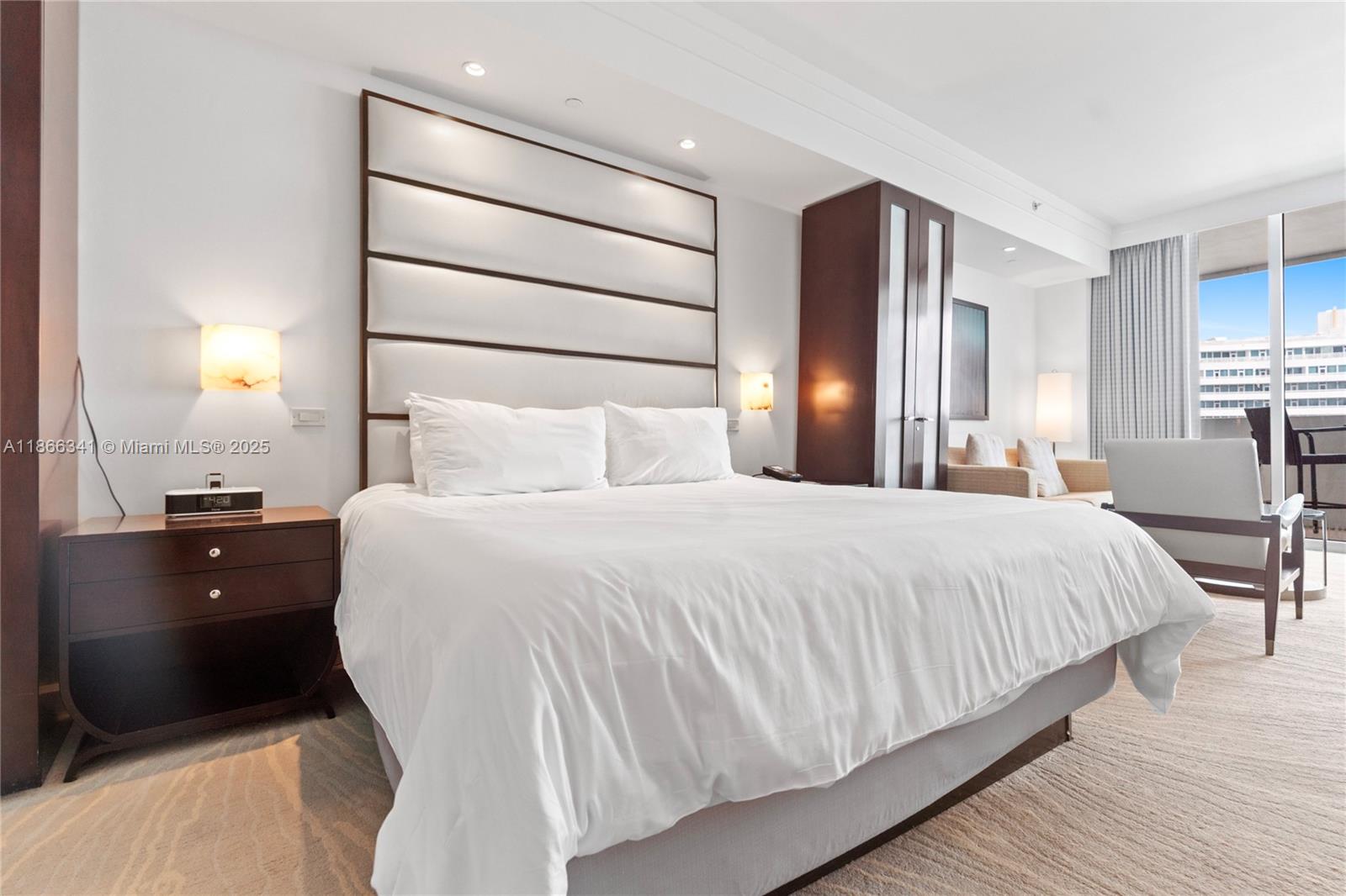 FONTAINEBLEAU III - Residential