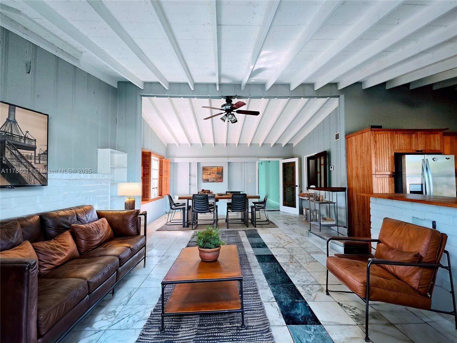 View photos, virtual tours, details... 6208 SW 26th St