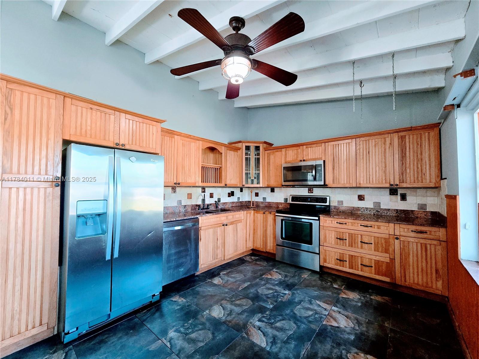MIAMI GARDENS ESTATES SEC - Residential