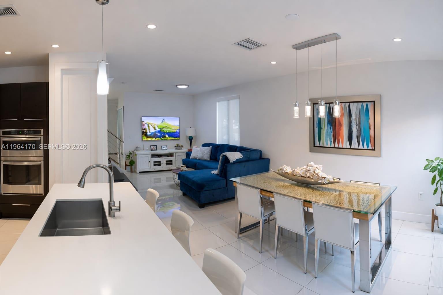 LANDMARK AT DORAL - Residential