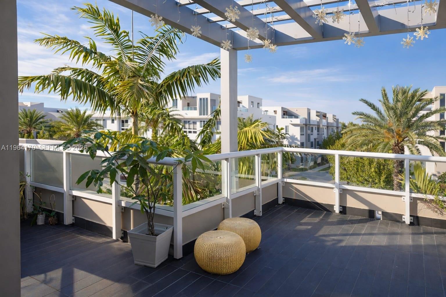 LANDMARK AT DORAL - Residential