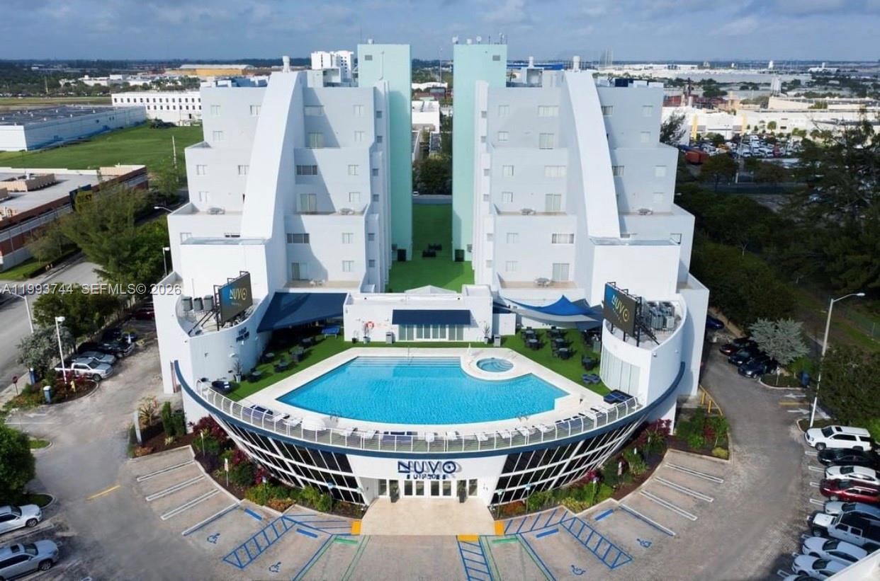 NUVOSUITES - Residential Lease